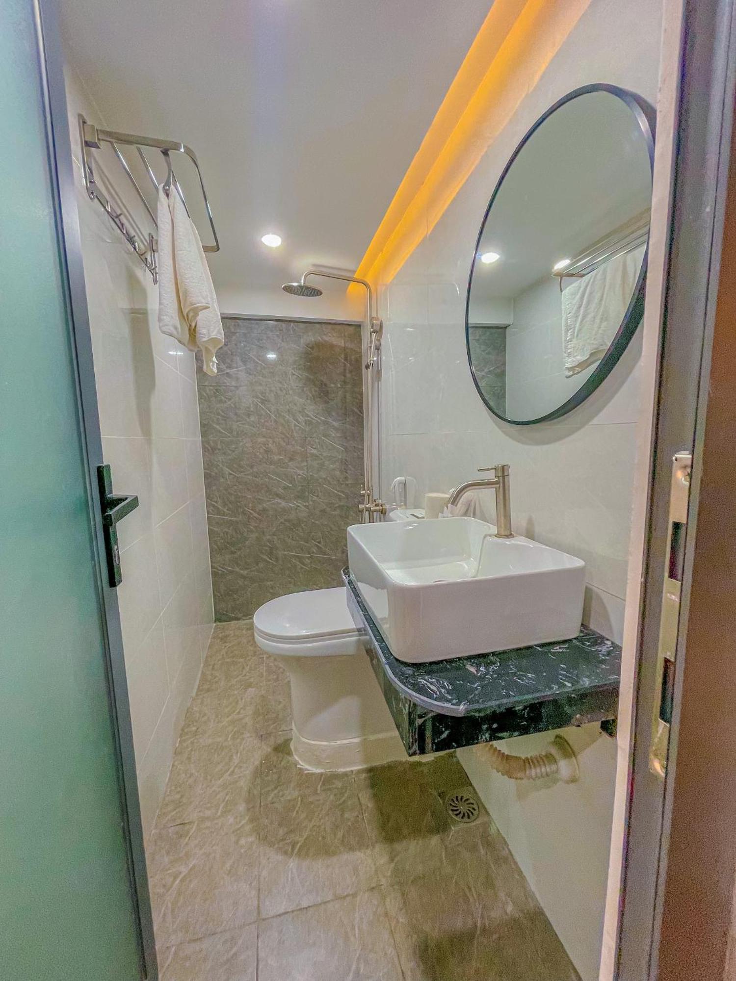 Vnd Hotel Ho Chi Minh-stad Buitenkant foto